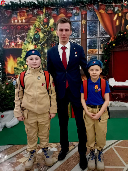 Юнармейцы Опочки побывали в Москве на Новогодней елке. Юнармейцы Опочки побывали в Москве на Новогодней елке.