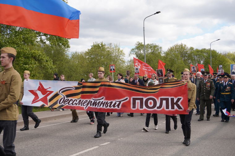 Глава округа принял участи в шествии "Бессмертного полка" в Опочке. Глава округа принял участи в шествии "Бессмертного полка" в Опочке.