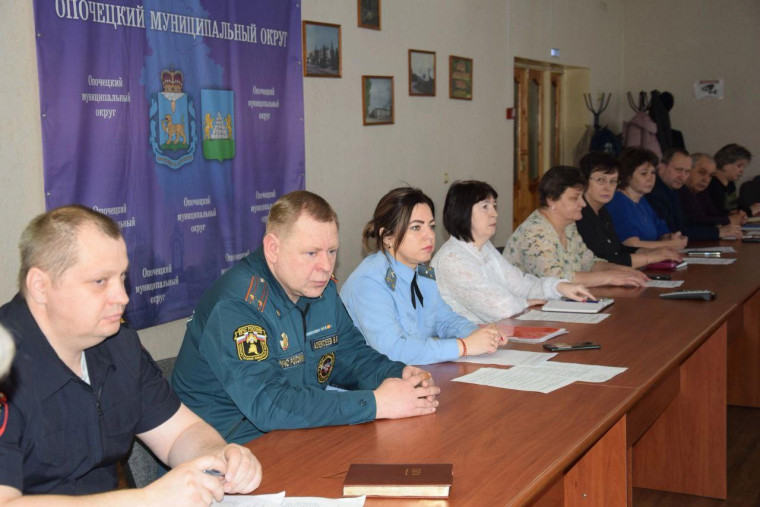 Состоялось заседание межведомственной комиссии по профилактики правонарушений в Опочке. Состоялось заседание межведомственной комиссии по профилактики правонарушений в Опочке.