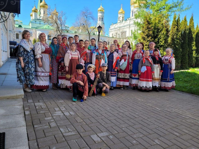 Детский фольклорный коллектив "Забава Опочецкая" и хор "Ступени" участвуют в конкурсе. Детский фольклорный коллектив "Забава Опочецкая" и хор "Ступени" участвуют в конкурсе.